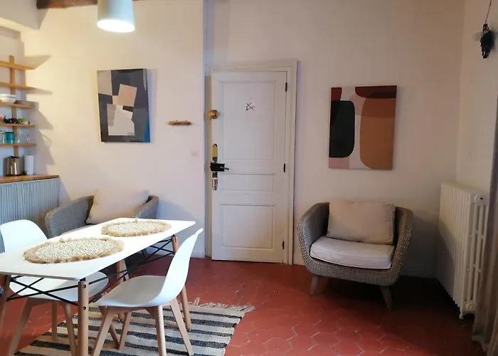Zoralie Apartment *
